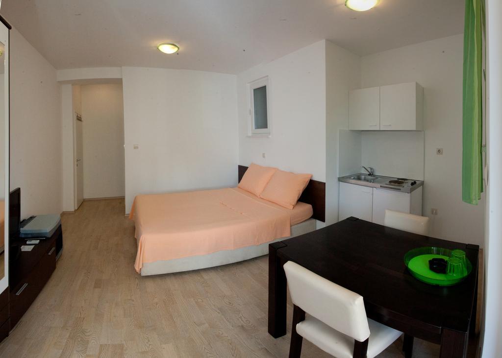 Apartament Klara *